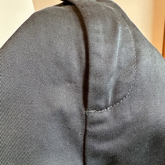 Christopher and Banks Navy Trousers classic straight leg spot by zipper - Picture 7 of 9